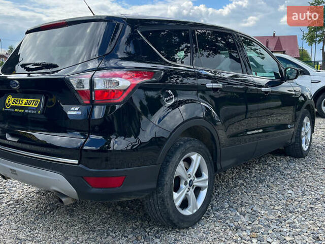 Черный Форд Эскейп, объемом двигателя 1.5 л и пробегом 128 тыс. км за 11999 $, фото 5 на Automoto.ua