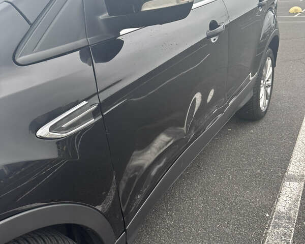 Чорний Форд Ескейп, об'ємом двигуна 1.5 л та пробігом 160 тис. км за 12000 $, фото 7 на Automoto.ua