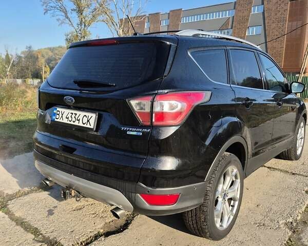 Форд Эскейп 2016 в Хмельницком на Automoto.ua Черный Форд Эскейп, объемом двигателя 2 л и пробегом 111 тыс. км за 15000 $, фото 114 на Automoto.ua