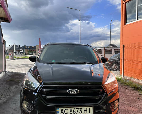 Чорний Форд Ескейп, об'ємом двигуна 2 л та пробігом 150 тис. км за 11500 $, фото 6 на Automoto.ua