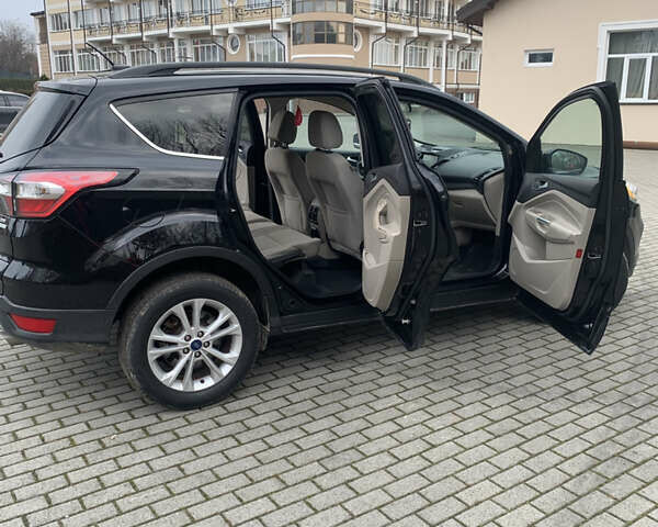 Черный Форд Эскейп, объемом двигателя 1.5 л и пробегом 112 тыс. км за 12900 $, фото 11 на Automoto.ua