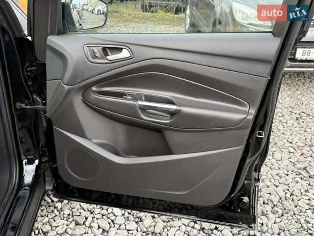 Черный Форд Эскейп, объемом двигателя 1.5 л и пробегом 146 тыс. км за 12700 $, фото 32 на Automoto.ua