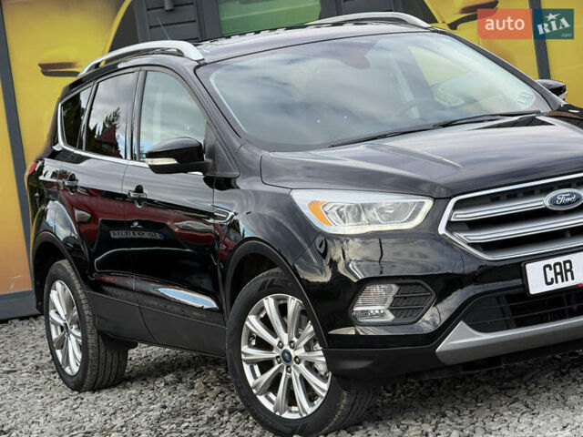 Черный Форд Эскейп, объемом двигателя 1.5 л и пробегом 146 тыс. км за 12700 $, фото 6 на Automoto.ua