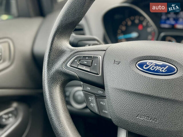 Чорний Форд Ескейп, об'ємом двигуна 1.5 л та пробігом 187 тис. км за 12500 $, фото 33 на Automoto.ua