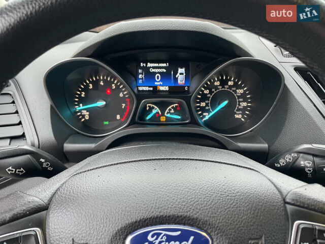 Черный Форд Эскейп, объемом двигателя 2.5 л и пробегом 197 тыс. км за 13000 $, фото 56 на Automoto.ua