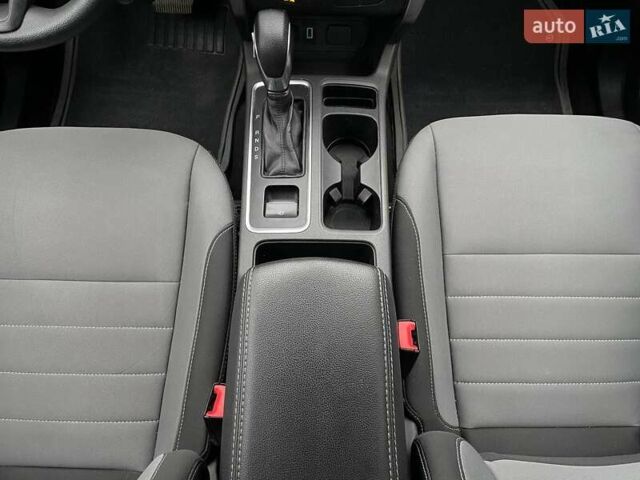 Черный Форд Эскейп, объемом двигателя 2.5 л и пробегом 164 тыс. км за 13198 $, фото 33 на Automoto.ua