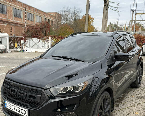 Черный Форд Эскейп, объемом двигателя 2 л и пробегом 74 тыс. км за 14650 $, фото 2 на Automoto.ua