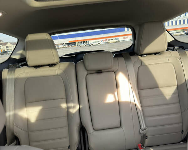 Черный Форд Эскейп, объемом двигателя 2 л и пробегом 33 тыс. км за 17000 $, фото 35 на Automoto.ua