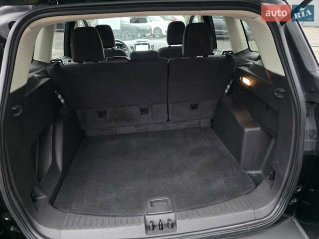 Черный Форд Эскейп, объемом двигателя 1.5 л и пробегом 86 тыс. км за 13999 $, фото 11 на Automoto.ua