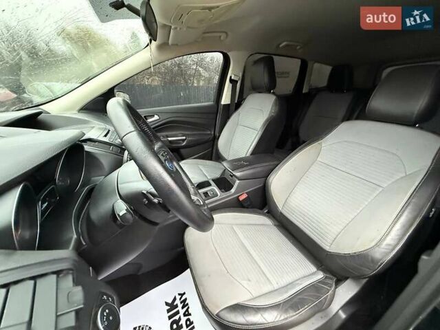 Чорний Форд Ескейп, об'ємом двигуна 2 л та пробігом 152 тис. км за 7500 $, фото 14 на Automoto.ua