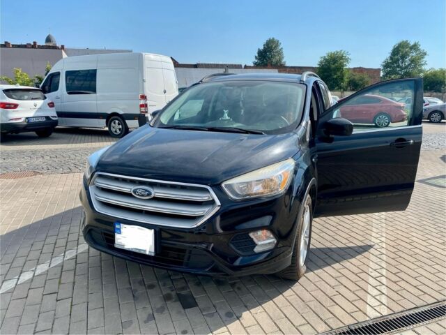 Чорний Форд Ескейп, об'ємом двигуна 1.5 л та пробігом 150 тис. км за 12300 $, фото 2 на Automoto.ua