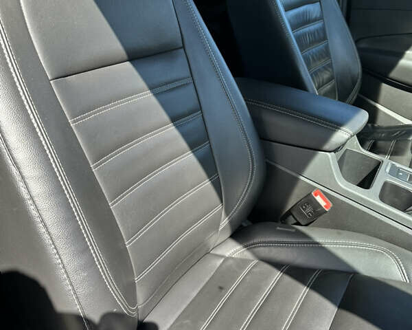 Черный Форд Эскейп, объемом двигателя 2 л и пробегом 111 тыс. км за 13300 $, фото 11 на Automoto.ua