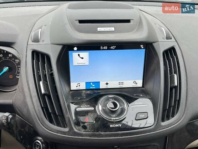 Черный Форд Эскейп, объемом двигателя 2 л и пробегом 194 тыс. км за 9600 $, фото 11 на Automoto.ua