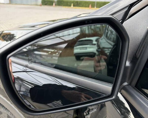 Черный Форд Эскейп, объемом двигателя 2 л и пробегом 74 тыс. км за 14650 $, фото 9 на Automoto.ua