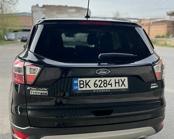 Черный Форд Эскейп, объемом двигателя 1.5 л и пробегом 116 тыс. км за 13500 $, фото 10 на Automoto.ua