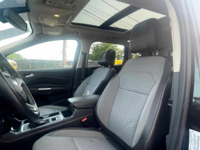 Форд Эскейп 2017 в Днепре (Днепропетровске) на Automoto.ua Черный Форд Эскейп, объемом двигателя 2 л и пробегом 66 тыс. км за 6000 $, фото 8 на Automoto.ua