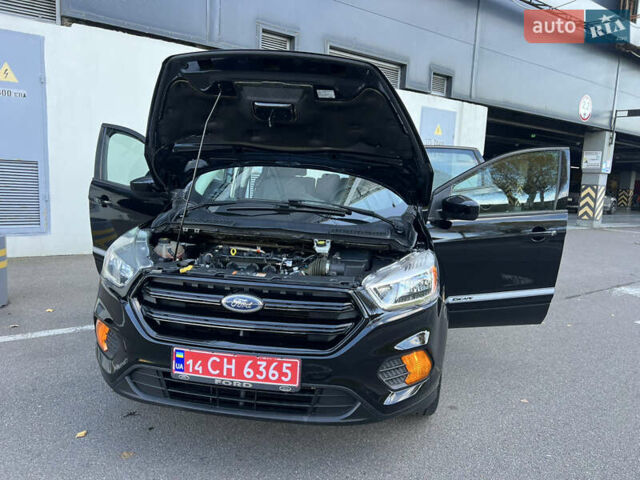 Форд Эскейп 2017 в Киеве на Automoto.ua Черный Форд Эскейп, объемом двигателя 2.5 л и пробегом 98 тыс. км за 13500 $, фото 17 на Automoto.ua