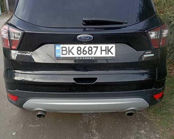 Черный Форд Эскейп, объемом двигателя 1.5 л и пробегом 223 тыс. км за 11500 $, фото 7 на Automoto.ua