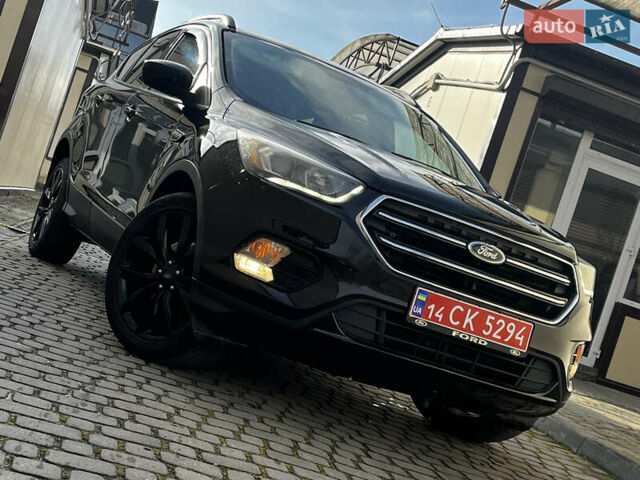 Черный Форд Эскейп, объемом двигателя 1.5 л и пробегом 151 тыс. км за 11990 $, фото 11 на Automoto.ua
