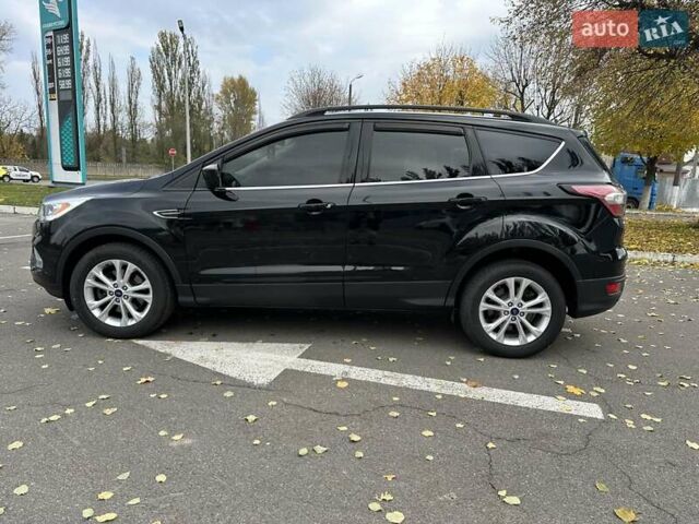 Форд Эскейп 2017 в Киеве на Automoto.ua Черный Форд Эскейп, объемом двигателя 1.5 л и пробегом 88 тыс. км за 11990 $, фото 6 на Automoto.ua