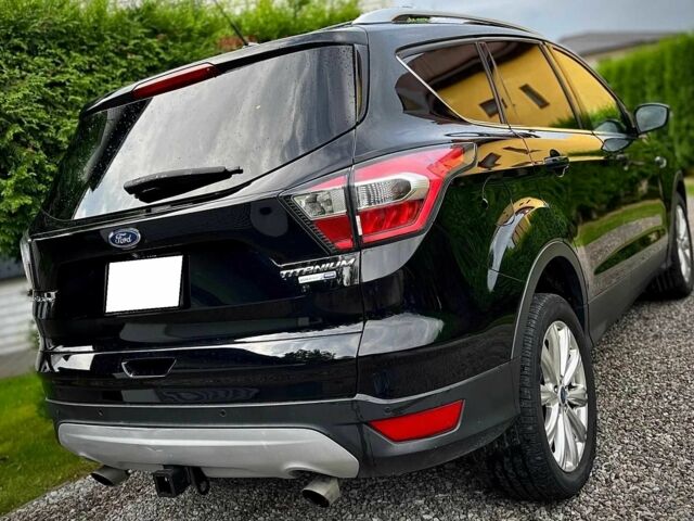 Чорний Форд Ескейп, об'ємом двигуна 2 л та пробігом 137 тис. км за 7200 $, фото 3 на Automoto.ua