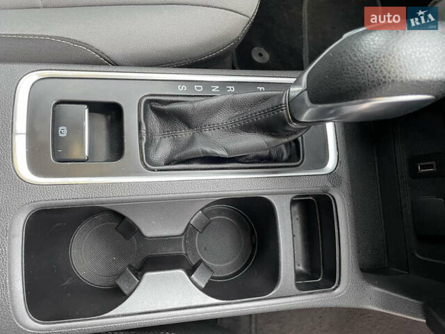 Черный Форд Эскейп, объемом двигателя 2.5 л и пробегом 197 тыс. км за 13000 $, фото 48 на Automoto.ua