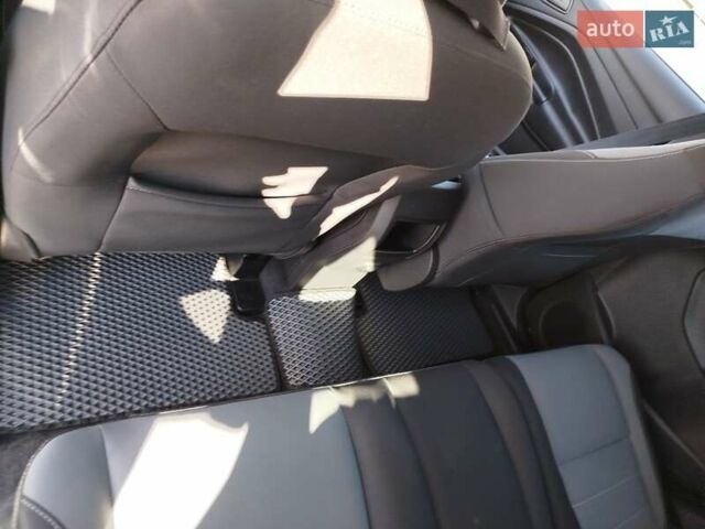 Черный Форд Эскейп, объемом двигателя 2.5 л и пробегом 18 тыс. км за 16000 $, фото 8 на Automoto.ua