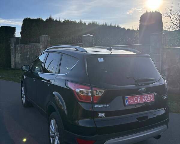 Чорний Форд Ескейп, об'ємом двигуна 1.5 л та пробігом 203 тис. км за 11999 $, фото 4 на Automoto.ua