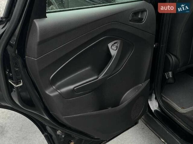 Черный Форд Эскейп, объемом двигателя 2.5 л и пробегом 164 тыс. км за 13198 $, фото 40 на Automoto.ua