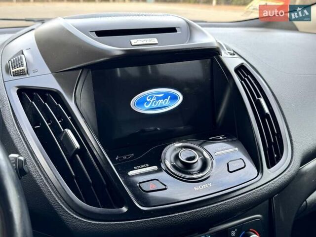 Чорний Форд Ескейп, об'ємом двигуна 1.5 л та пробігом 239 тис. км за 12300 $, фото 24 на Automoto.ua