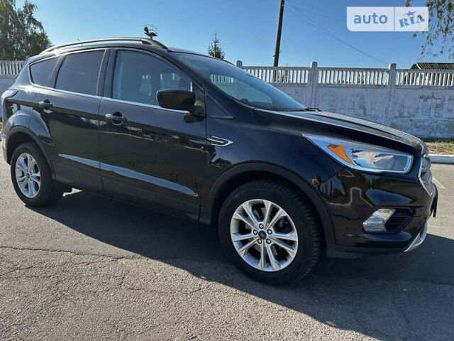 Черный Форд Эскейп, объемом двигателя 1.5 л и пробегом 128 тыс. км за 11300 $, фото 11 на Automoto.ua