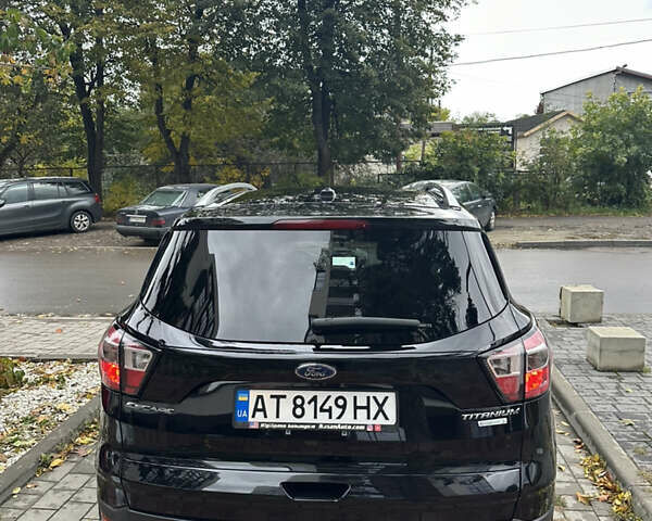 Чорний Форд Ескейп, об'ємом двигуна 2 л та пробігом 208 тис. км за 10700 $, фото 11 на Automoto.ua