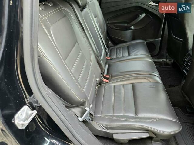 Черный Форд Эскейп, объемом двигателя 2 л и пробегом 110 тыс. км за 7800 $, фото 11 на Automoto.ua