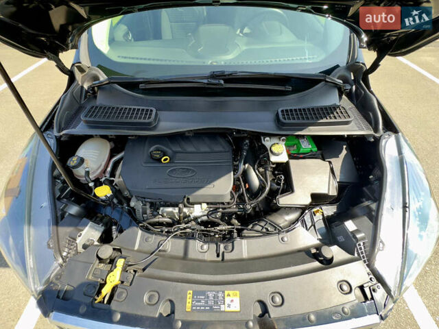 Чорний Форд Ескейп, об'ємом двигуна 1.5 л та пробігом 187 тис. км за 12999 $, фото 58 на Automoto.ua