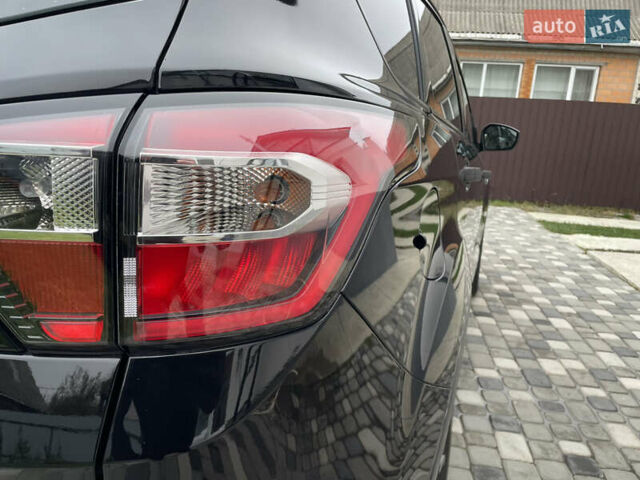 Черный Форд Эскейп, объемом двигателя 2.5 л и пробегом 197 тыс. км за 13000 $, фото 22 на Automoto.ua