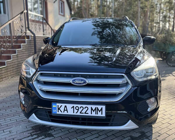 Чорний Форд Ескейп, об'ємом двигуна 2 л та пробігом 159 тис. км за 13800 $, фото 3 на Automoto.ua