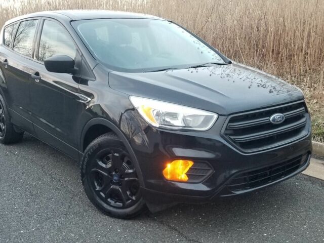 Черный Форд Эскейп, объемом двигателя 2.5 л и пробегом 54 тыс. км за 13800 $, фото 5 на Automoto.ua