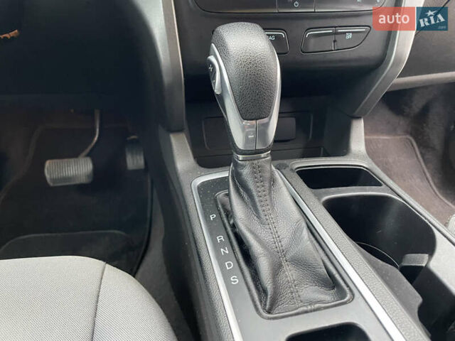 Черный Форд Эскейп, объемом двигателя 2.5 л и пробегом 197 тыс. км за 13000 $, фото 49 на Automoto.ua