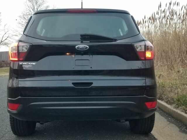 Черный Форд Эскейп, объемом двигателя 2.5 л и пробегом 54 тыс. км за 13800 $, фото 7 на Automoto.ua