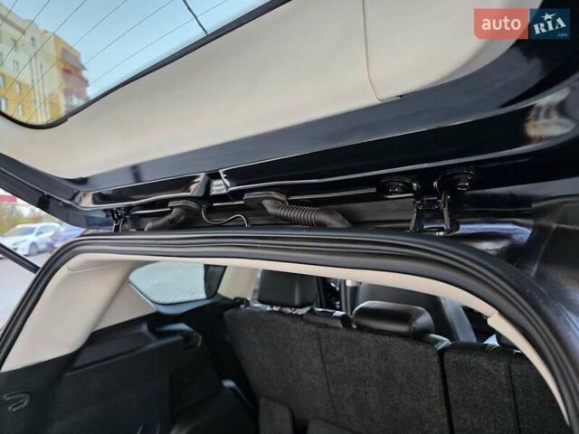 Черный Форд Эскейп, объемом двигателя 1.5 л и пробегом 106 тыс. км за 10999 $, фото 108 на Automoto.ua