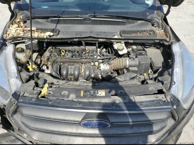 Черный Форд Эскейп, объемом двигателя 2.5 л и пробегом 85 тыс. км за 9500 $, фото 7 на Automoto.ua