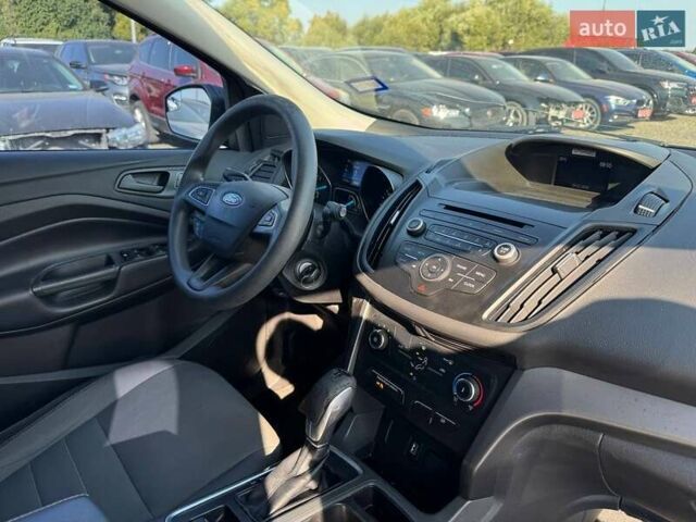 Черный Форд Эскейп, объемом двигателя 2.5 л и пробегом 138 тыс. км за 10500 $, фото 11 на Automoto.ua