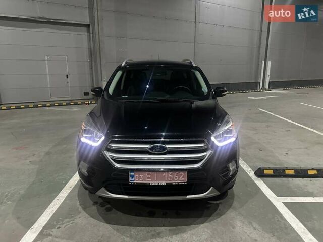 Черный Форд Эскейп, объемом двигателя 2 л и пробегом 98 тыс. км за 14399 $, фото 8 на Automoto.ua