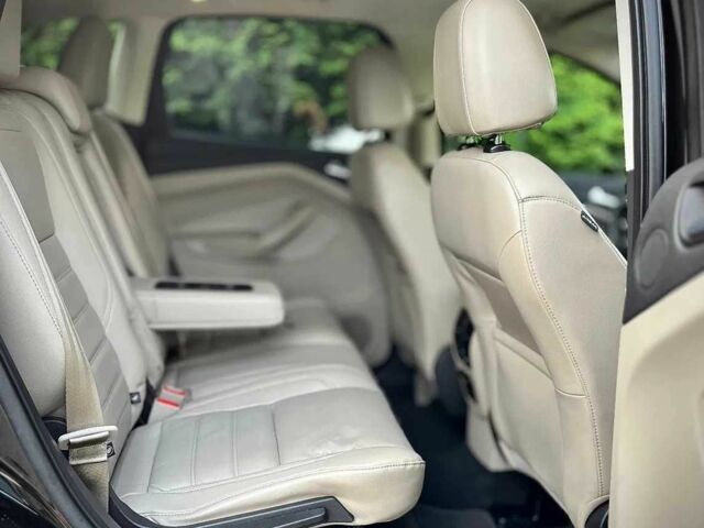 Чорний Форд Ескейп, об'ємом двигуна 2 л та пробігом 137 тис. км за 7200 $, фото 12 на Automoto.ua