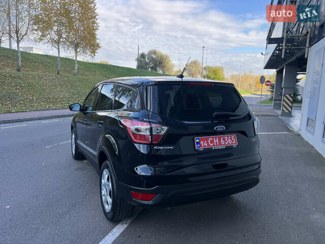 Форд Эскейп 2017 в Киеве на Automoto.ua Черный Форд Эскейп, объемом двигателя 2.5 л и пробегом 98 тыс. км за 13500 $, фото 5 на Automoto.ua