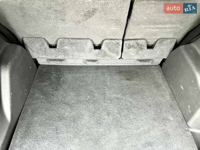 Чорний Форд Ескейп, об'ємом двигуна 2 л та пробігом 83 тис. км за 16900 $, фото 15 на Automoto.ua
