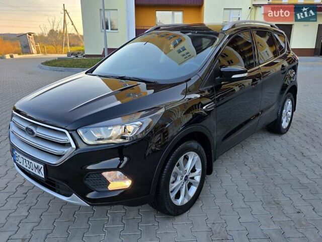 Черный Форд Эскейп, объемом двигателя 1.5 л и пробегом 106 тыс. км за 10999 $, фото 6 на Automoto.ua
