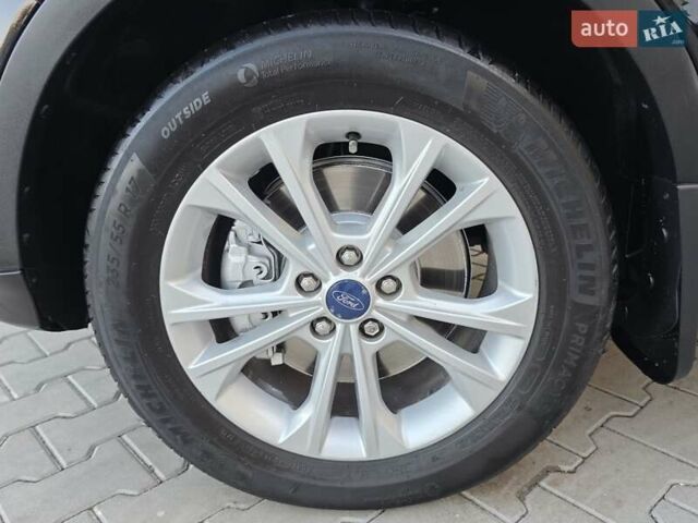 Черный Форд Эскейп, объемом двигателя 1.5 л и пробегом 106 тыс. км за 10999 $, фото 45 на Automoto.ua
