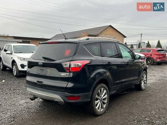 Черный Форд Эскейп, объемом двигателя 2 л и пробегом 194 тыс. км за 9600 $, фото 4 на Automoto.ua