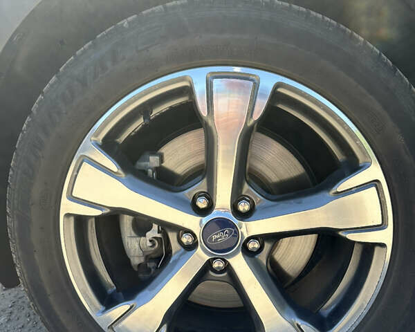 Черный Форд Эскейп, объемом двигателя 2 л и пробегом 111 тыс. км за 13300 $, фото 13 на Automoto.ua